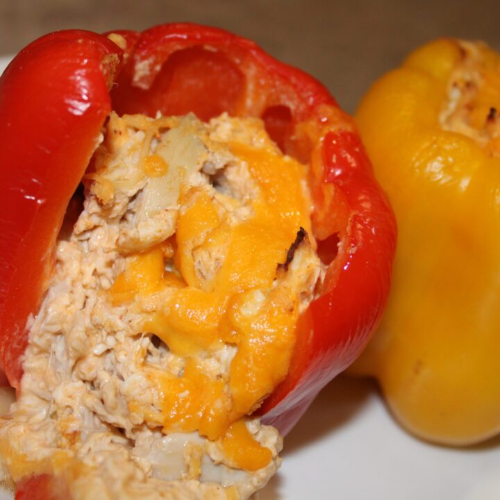 BUFFALO CHICKEN STUFFED PEPPERS